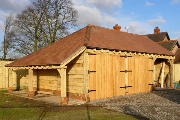 Bespoke garage in softwood Bespoke garage in softwood
