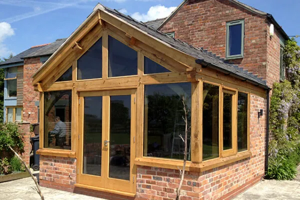 Garden room with oiled oak frame